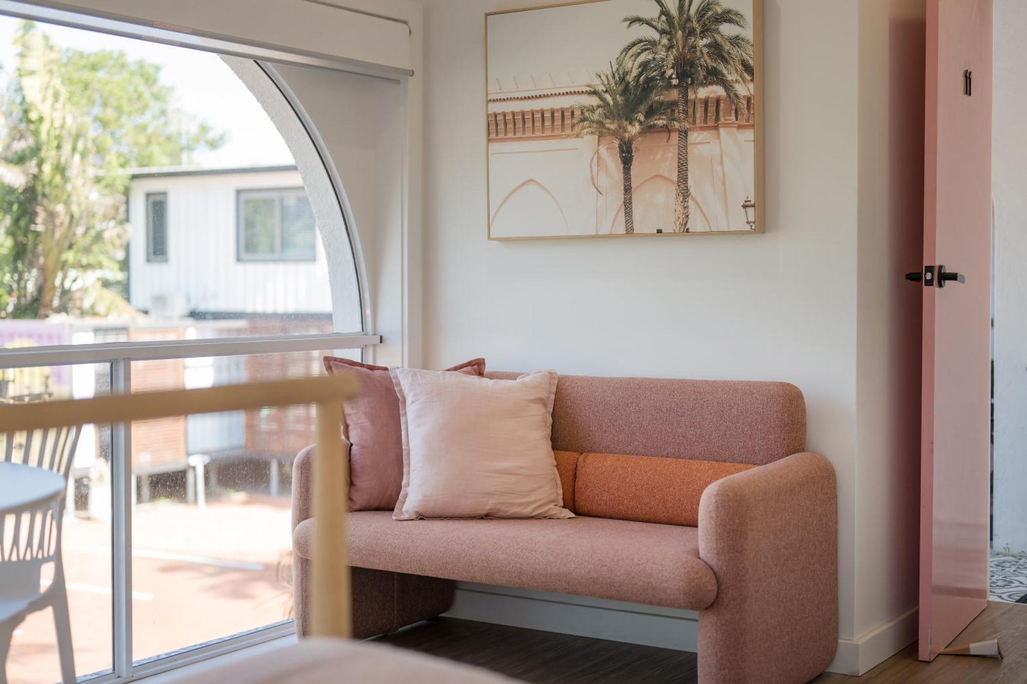 The Med Crescent Head Motel Buitenkant foto