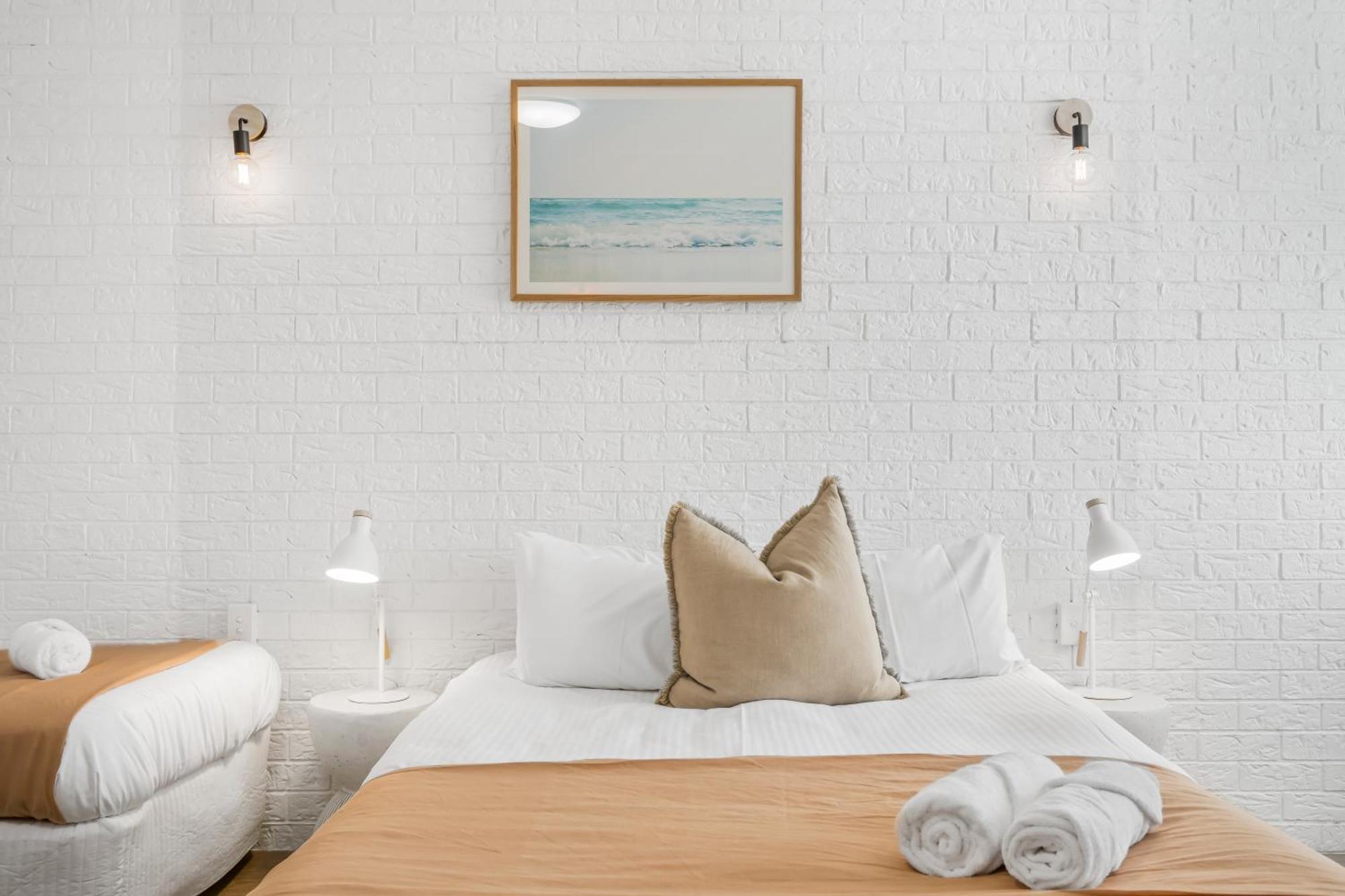 The Med Crescent Head Motel Buitenkant foto